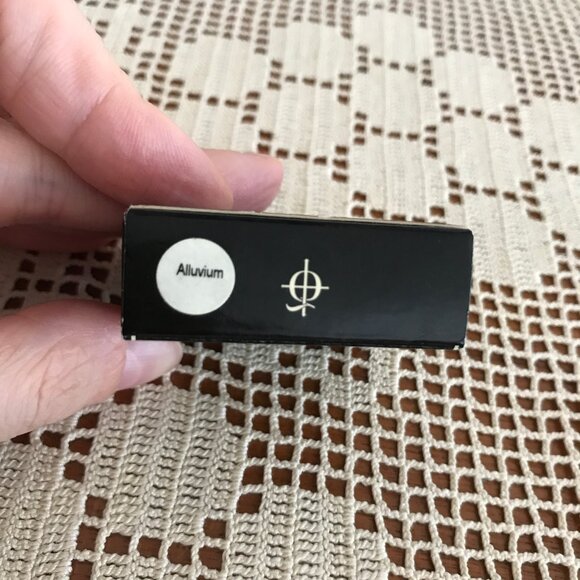 NIB Illamasqua Pure Pigment Eyeshadow in Alluvium - Picture 12 of 12